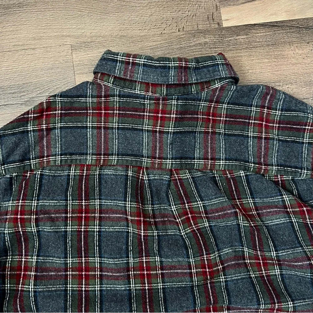 L.L. Bean Men's Scotch Plaid Flannel Shirt - Traditional Fit- Grey/Red - Sz M